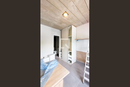 Sala / Quarto de kitnet/studio para alugar com 1 quarto, 17m² em Cidade Universitária, Campinas