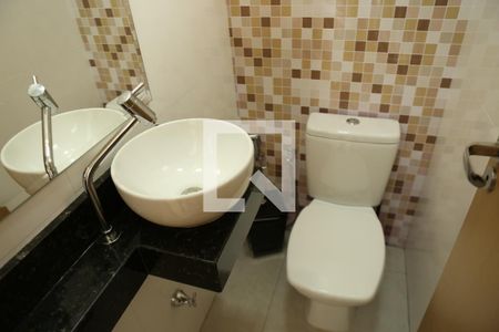 Lavabo da Sala de casa à venda com 3 quartos, 162m² em Milionários, Belo Horizonte