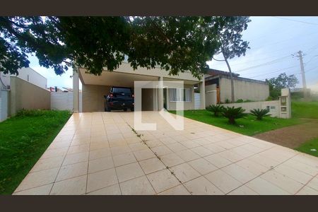 Fachada de casa de condomínio para alugar com 4 quartos, 252m² em Jardim Pari, Paulínia