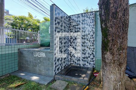 Lava pés de casa de condomínio para alugar com 2 quartos, 85m² em Canto do Forte, Praia Grande