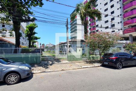 Fachada do condomínio de casa de condomínio para alugar com 2 quartos, 85m² em Canto do Forte, Praia Grande