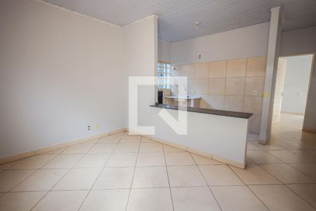 Sala de casa para alugar com 2 quartos, 90m² em Vila Brasília, Aparecida de Goiânia