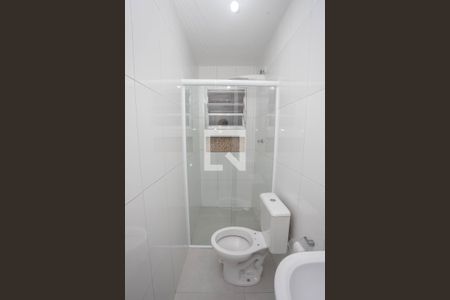 Banheiro de casa para alugar com 1 quarto, 30m² em Jardim Celia (zona Sul), Diadema