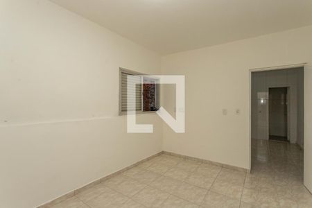 Quarto de casa para alugar com 1 quarto, 30m² em Jardim Celia (zona Sul), Diadema