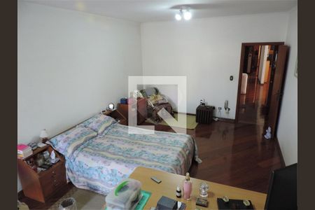 Casa à venda com 4 quartos, 530m² em Vila Guarani, São Paulo