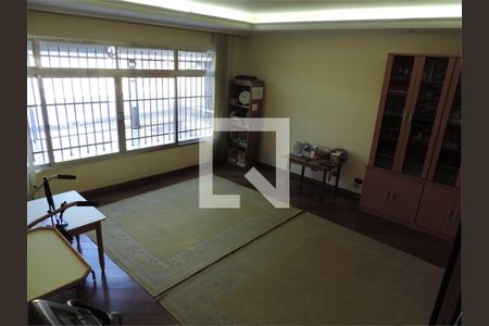 Casa à venda com 4 quartos, 530m² em Vila Guarani, São Paulo