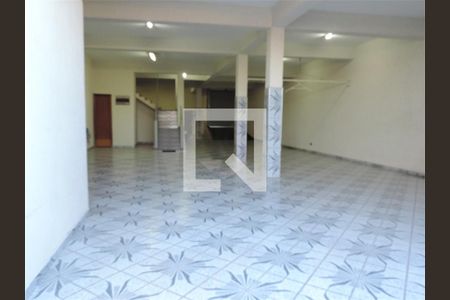 Casa à venda com 4 quartos, 530m² em Vila Guarani, São Paulo