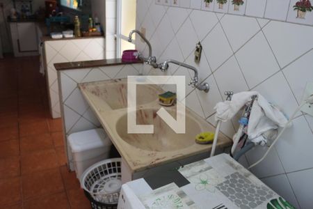 Área de Serviço de casa para alugar com 4 quartos, 382m² em Campestre, Santo André