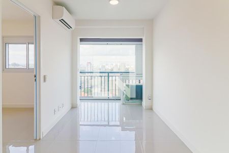 Sala de apartamento para alugar com 1 quarto, 31m² em Vila Sonia, São Paulo