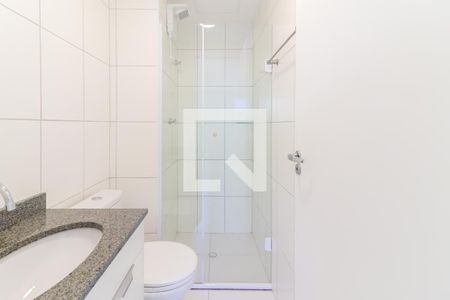 Banheiro de apartamento para alugar com 1 quarto, 31m² em Vila Sonia, São Paulo