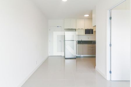 Sala de apartamento para alugar com 1 quarto, 31m² em Vila Sonia, São Paulo