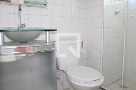 Banheiro de apartamento para alugar com 2 quartos, 49m² em Jardim Santa Izabel, Cotia
