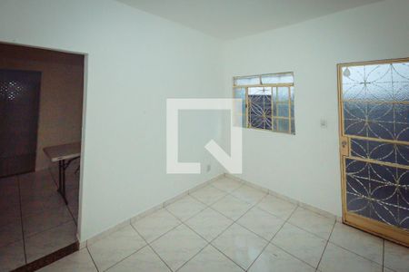 Casa para alugar com 2 quartos, 80m² em Guarani, Belo Horizonte