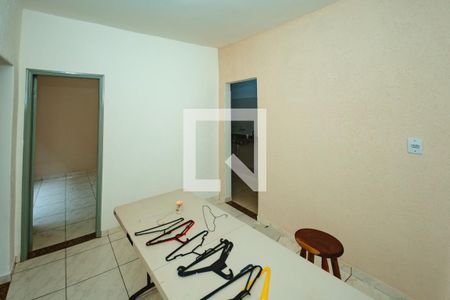 Casa para alugar com 2 quartos, 80m² em Guarani, Belo Horizonte