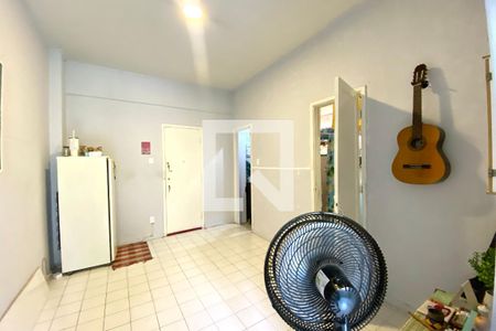 Sala de apartamento para alugar com 1 quarto, 40m² em Botafogo, Rio de Janeiro