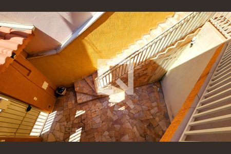 Escada de casa para alugar com 3 quartos, 224m² em Parque Centenário, Jundiaí