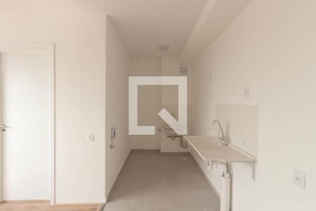 Sala/Cozinha de apartamento para alugar com 2 quartos, 40m² em Jardim Helena, São Paulo