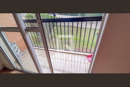 Sacada de apartamento à venda com 2 quartos, 54m² em Recanto das Rosas, Osasco