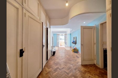 Suíte de apartamento para alugar com 3 quartos, 300m² em Flamengo, Rio de Janeiro