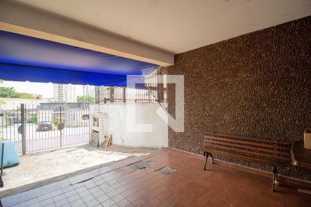Garagem de casa à venda com 4 quartos, 250m² em Vila Arcadia, São Paulo