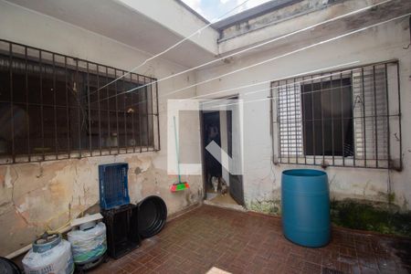 Quintal de casa à venda com 4 quartos, 250m² em Vila Arcadia, São Paulo