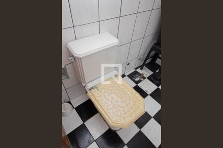 Banheiro de casa à venda com 4 quartos, 250m² em Vila Arcadia, São Paulo