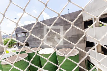 Quarto 2 de apartamento para alugar com 2 quartos, 45m² em Jardim Utinga, Santo André