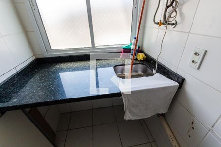 Área de Serviço de apartamento para alugar com 2 quartos, 45m² em Jardim Utinga, Santo André
