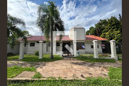 plaquinha fachada de casa à venda com 3 quartos, 240m² em Jardim America, São Leopoldo
