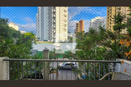 Foto 11 de apartamento à venda com 2 quartos, 65m² em Real Parque, São Paulo