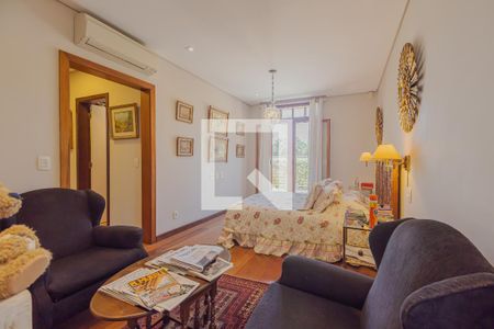 Suíte 2 de casa à venda com 3 quartos, 600m² em Alto de Pinheiros, São Paulo