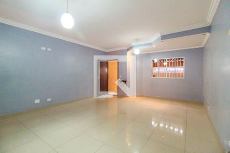 Sala de casa para alugar com 3 quartos, 180m² em Conjunto Residencial José Bonifácio, São Paulo