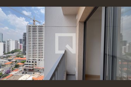 Sacada de kitnet/studio para alugar com 1 quarto, 26m² em Pinheiros, São Paulo