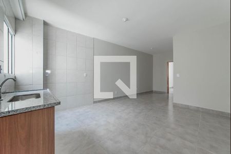 Sala/Cozinha de apartamento para alugar com 1 quarto, 49m² em Vila Brasilio Machado, São Paulo
