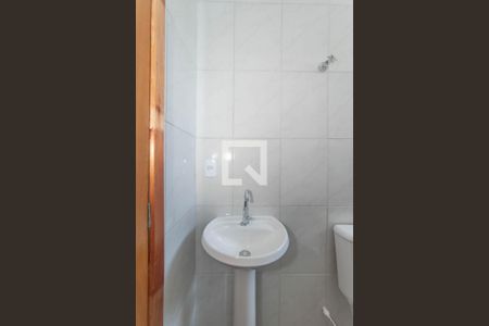 Banheiro de apartamento para alugar com 1 quarto, 49m² em Vila Brasilio Machado, São Paulo