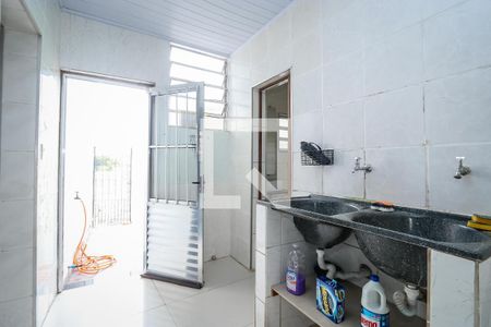 Lavanderia de casa para alugar com 3 quartos, 160m² em Jardim Iracema, Taboão da Serra