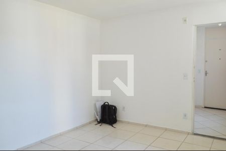 Sala de apartamento para alugar com 2 quartos, 48m² em Anil, Rio de Janeiro