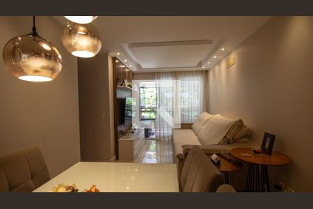 Sala de apartamento para alugar com 2 quartos, 70m² em Recreio dos Bandeirantes, Rio de Janeiro