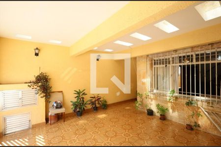 Garagem de casa à venda com 3 quartos, 396m² em Jardim Umuarama, São Paulo