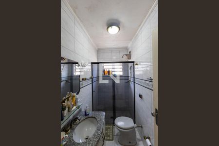 Banheiro da Suíte 1 de casa à venda com 3 quartos, 396m² em Jardim Umuarama, São Paulo
