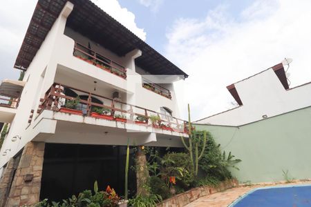 Fachada de casa à venda com 4 quartos, 450m² em Jardim Brasil, Jundiaí
