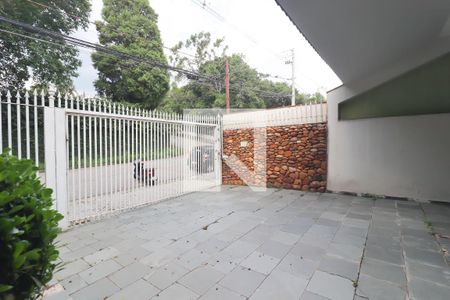 Garagem de casa à venda com 4 quartos, 450m² em Jardim Brasil, Jundiaí