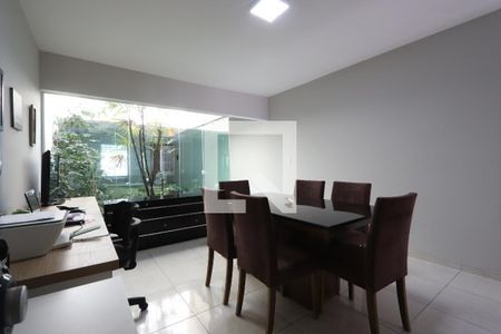 Sala de Jantar de casa à venda com 3 quartos, 197m² em Vila Bela, São Paulo