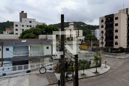 Vista de apartamento para alugar com 3 quartos, 103m² em Vila Julia, Guarujá