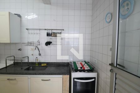 Cozinha de apartamento para alugar com 3 quartos, 103m² em Vila Julia, Guarujá