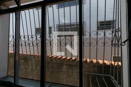 Vista Sala de apartamento à venda com 3 quartos, 94m² em Santa Rosa, Belo Horizonte