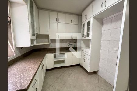 Cozinha de apartamento à venda com 3 quartos, 98m² em Pinheiros, São Paulo