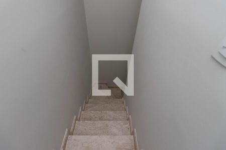 Escada de casa à venda com 3 quartos, 120m² em Vila Mazzei, São Paulo