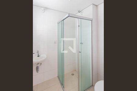 Banheiro de apartamento à venda com 1 quarto, 33m² em Vila Jacuí, São Paulo