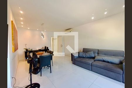 Sala de apartamento à venda com 3 quartos, 110m² em Humaitá, Rio de Janeiro